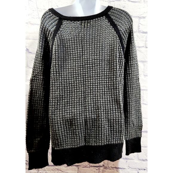 a.n.a Gray Knit Black Contrasting Trim Sweater Top Large Lightweight Soft - Picture 4 of 6